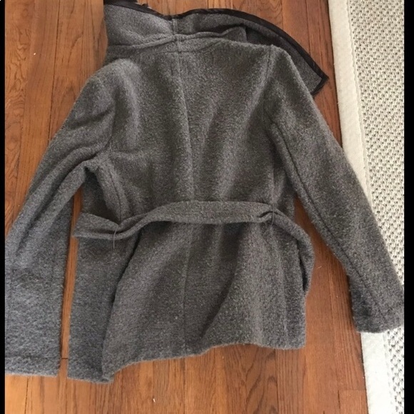 Gap wrap sweater/jacket - Picture 3 of 3